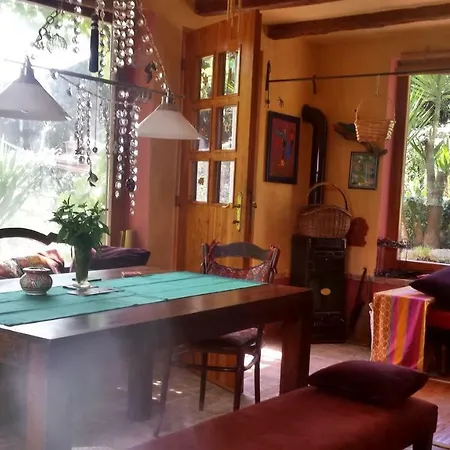 Πανσιόν Casa Lin & Casa Blanca 2*