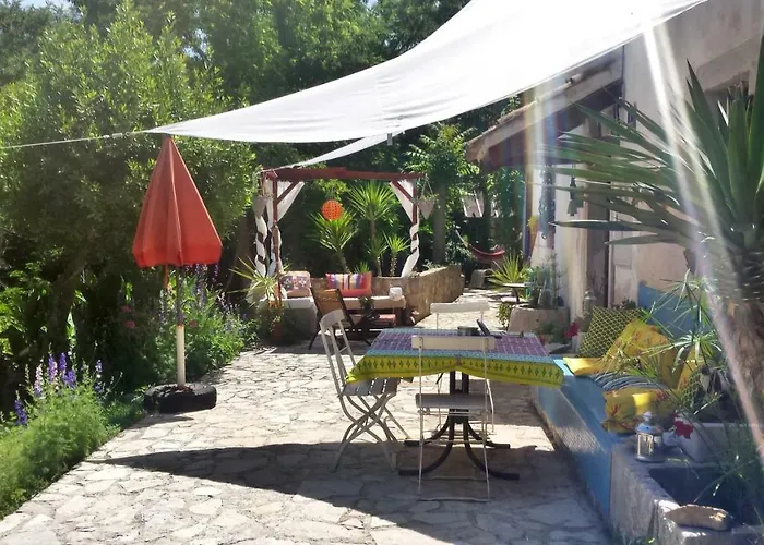 Casa Lin & Casa Blanca 2* Nerezine