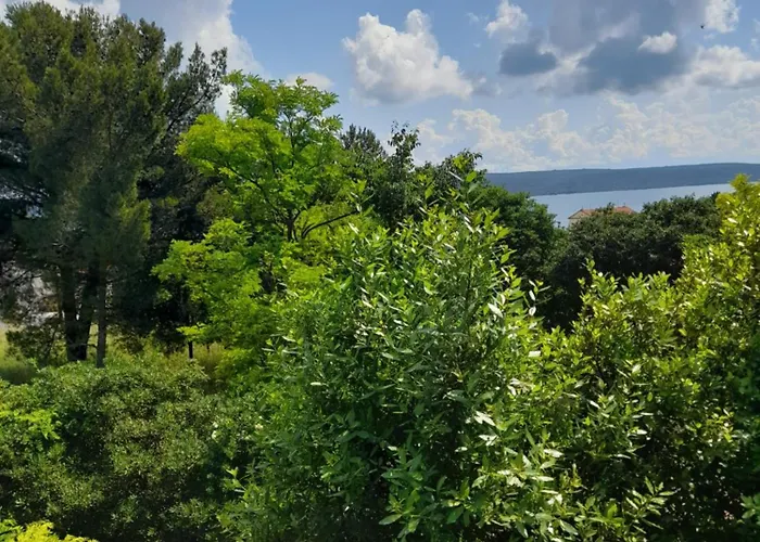 Casa Lin & Casa Blanca Konukevi Nerezine