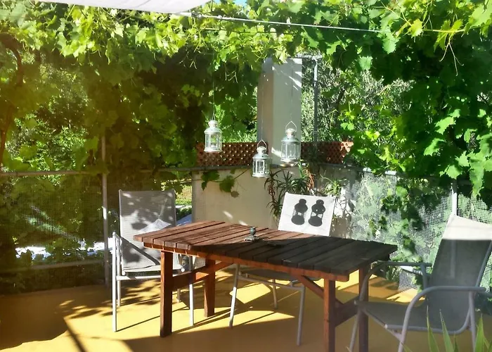 Konukevi Casa Lin & Casa Blanca Nerezine