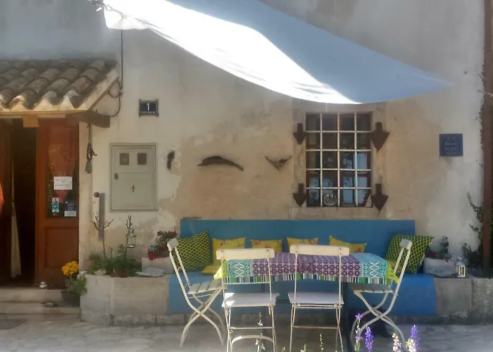 Casa Lin & Casa Blanca Konukevi 2*